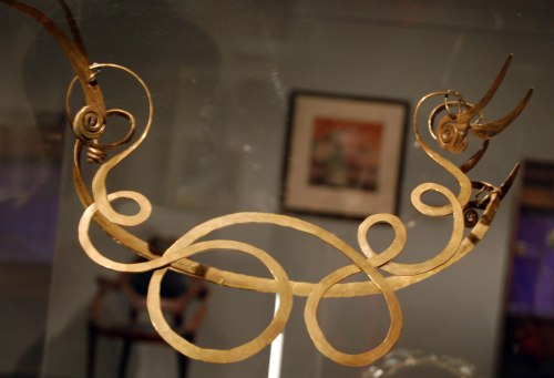 One of my favorite artists, alexander Calder. This necklace forged in brass is called "The Jelous husband"
