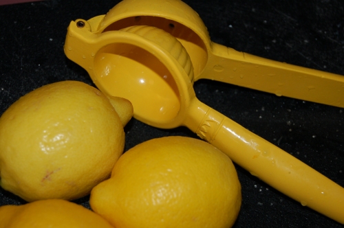 did you know that to make lemonade you use real lemons!